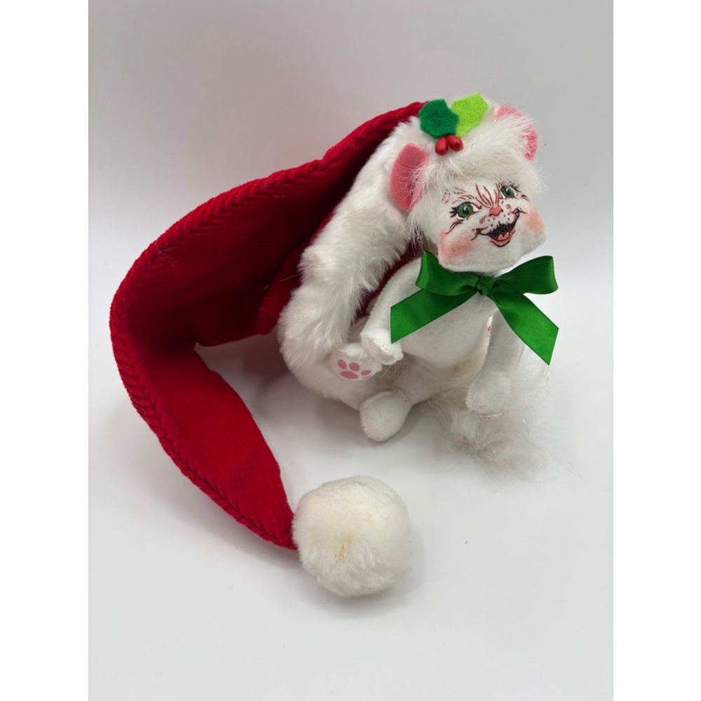 Vintage Annalee Mobilitee Doll White Cat in Santa Hat